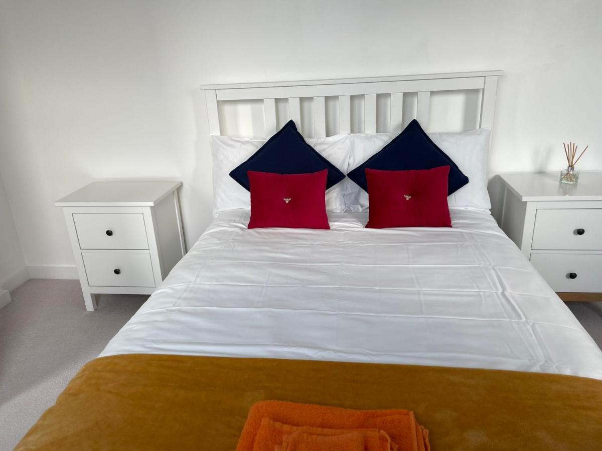 Modern & Spacious Penthouse In North London Apartment Ngoại thất bức ảnh